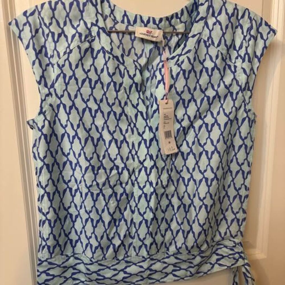 Vineyard Vines Blouse Size 00 NWT